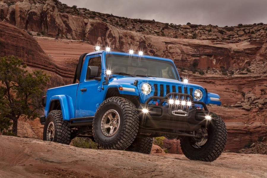  Jeep J6 (JT) 2019 года  (фото 8 из 11)